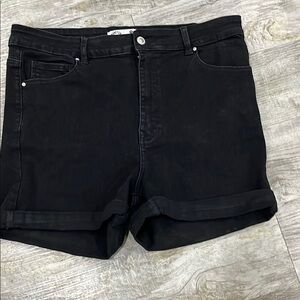 Wax Jean short women size 2X/16 Black Denim Women's Shorts plus size